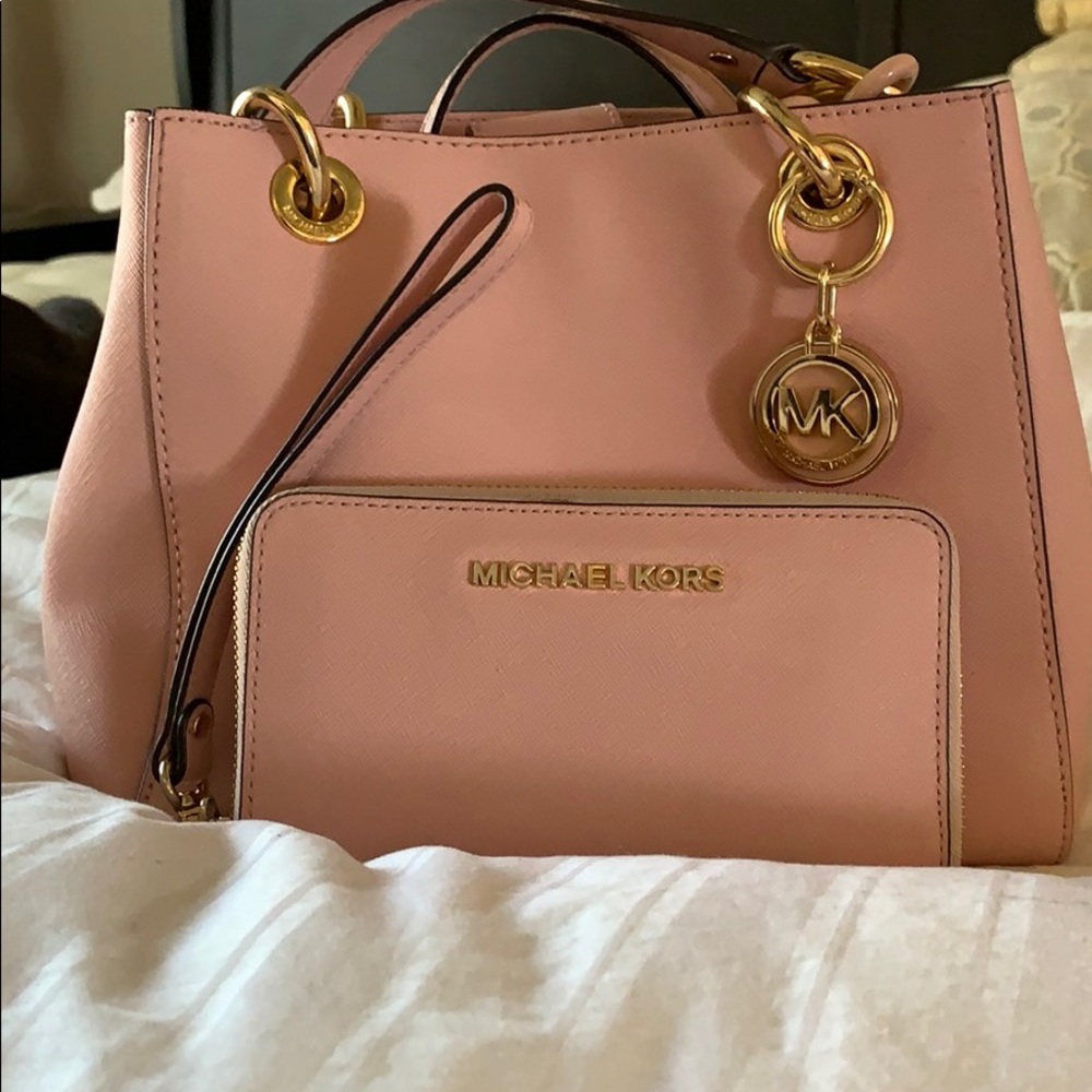 Michael Kors handbag and wallet